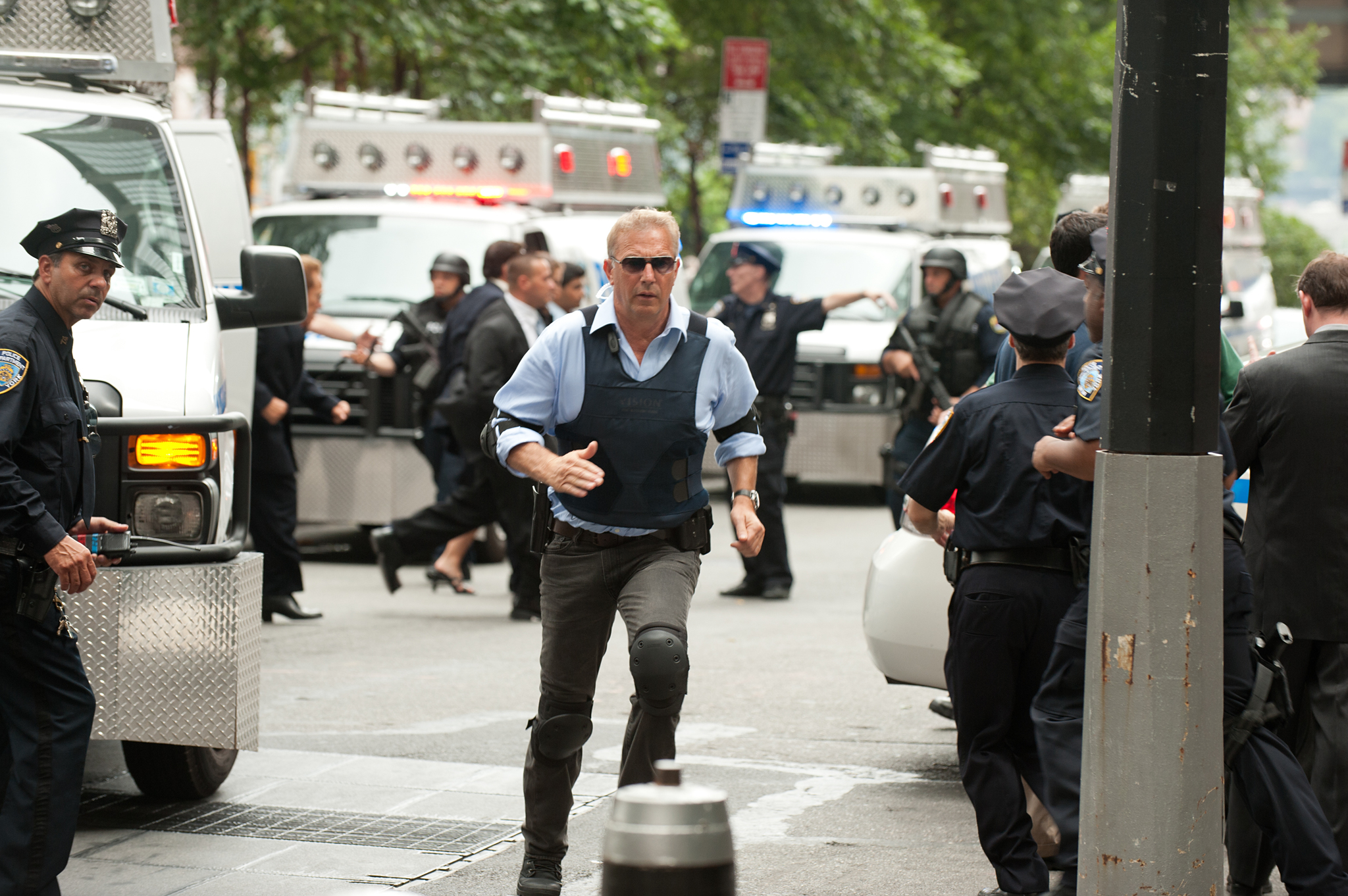 Still of Kevin Costner in Dzekas Rajanas: seseliu uzverbuotas (2014)