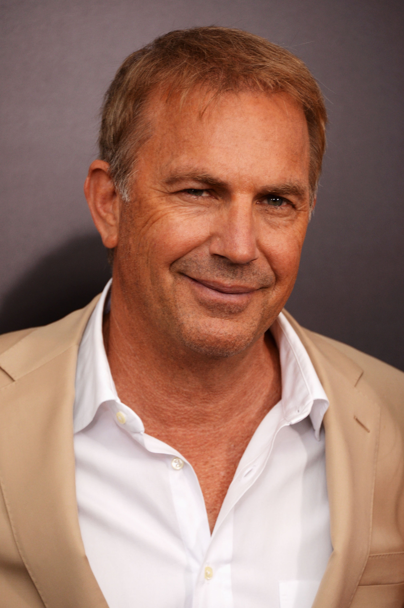 Kevin Costner at event of Zmogus is plieno (2013)