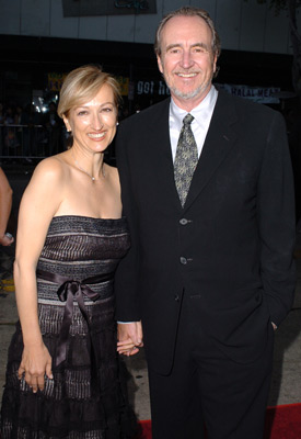 Wes Craven and Iya Labunka at event of Naktinis reisas (2005)