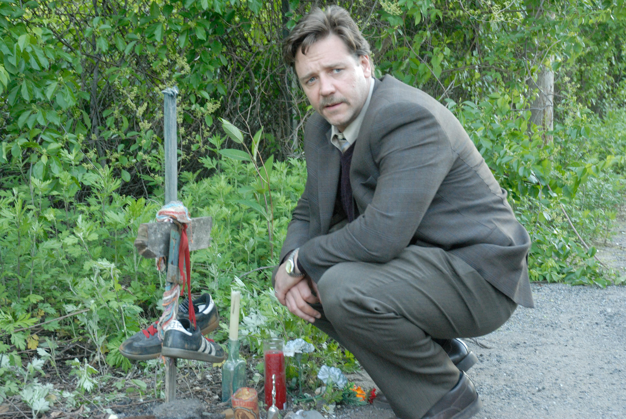 Still of Russell Crowe in Tenderness (2009)