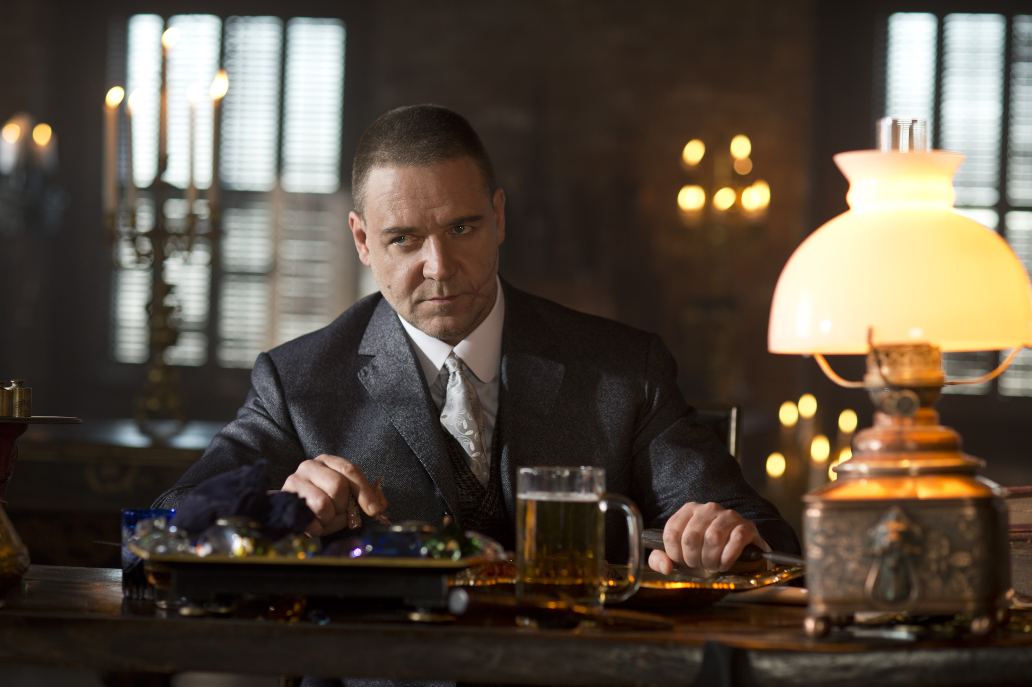 Still of Russell Crowe in Ziemos pasaka (2014)