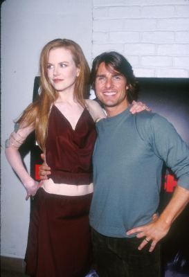 Tom Cruise and Nicole Kidman at event of Eyes Wide Shut (1999)