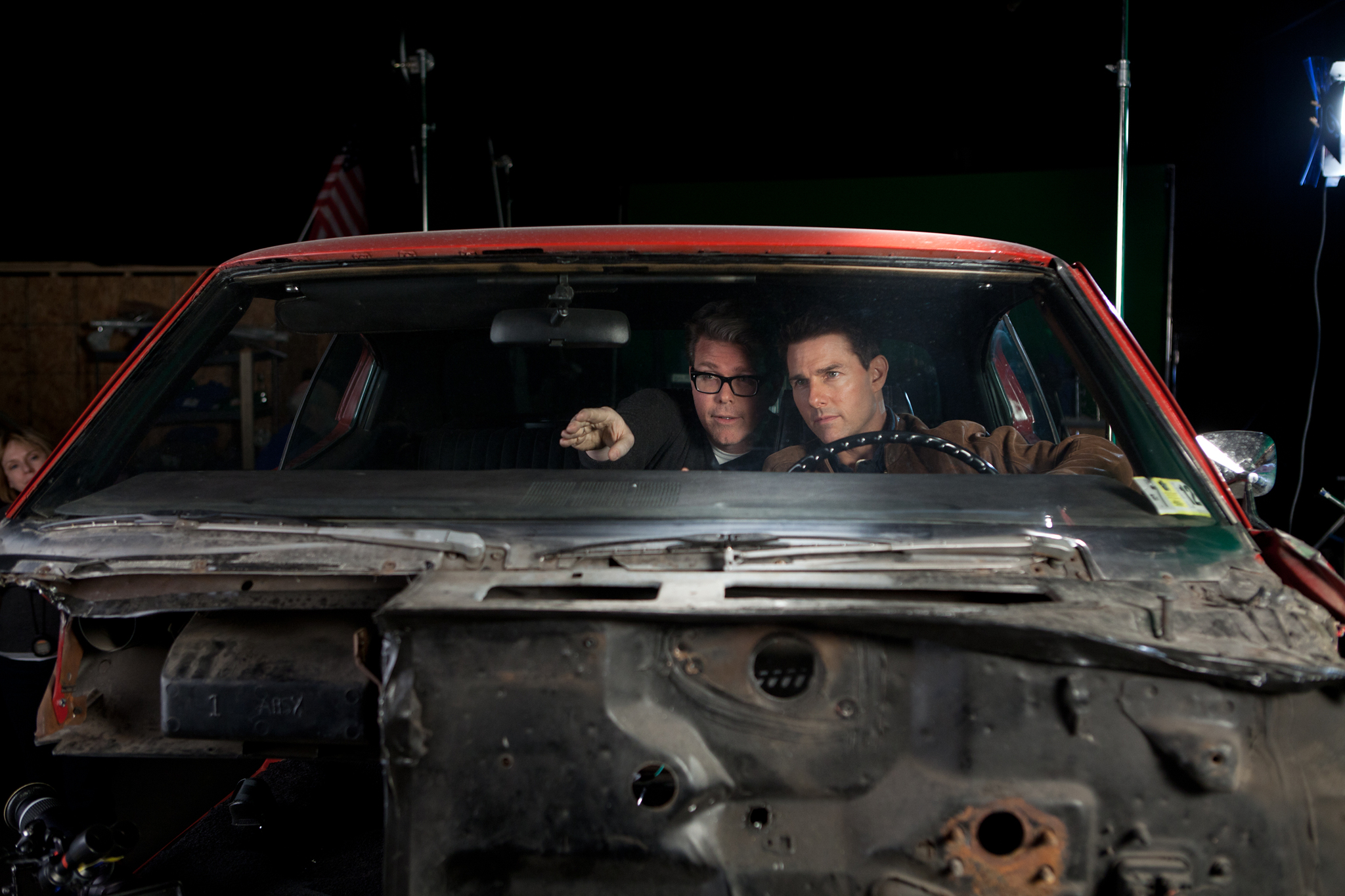 Still of Tom Cruise and Christopher McQuarrie in Dzekas Ryceris (2012)