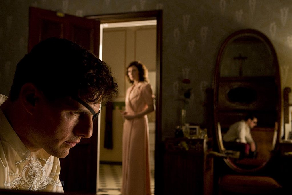 Still of Tom Cruise and Carice van Houten in Valkirija (2008)