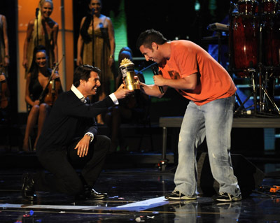 Tom Cruise and Adam Sandler at event of 2008 MTV Movie Awards (2008)