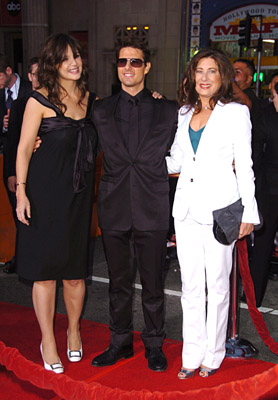 Tom Cruise, Katie Holmes and Paula Wagner at event of Mission: Impossible III (2006)