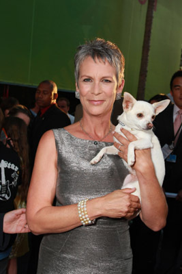 Jamie Lee Curtis at event of Cihuahua is Beverli Hilso (2008)