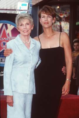 Jamie Lee Curtis and Janet Leigh