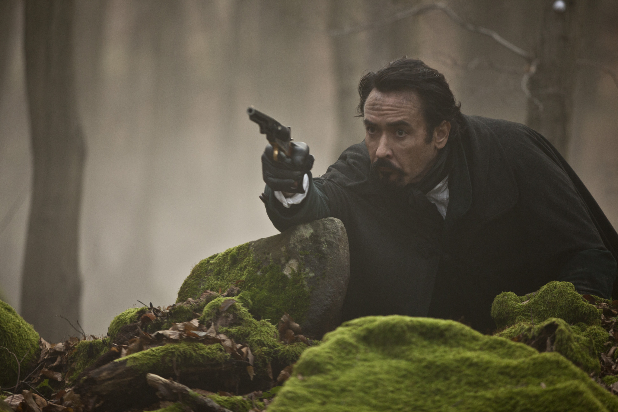 Still of John Cusack in Varnas (2012)