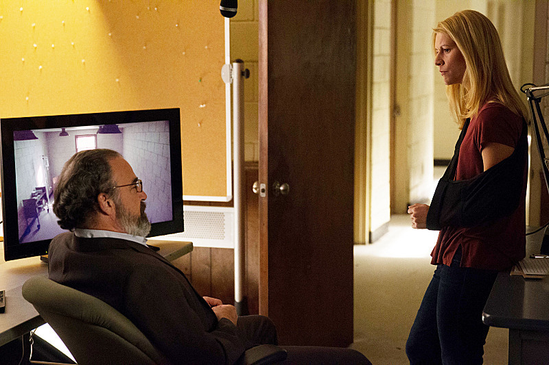 Still of Claire Danes and Mandy Patinkin in Tevyne (2011)