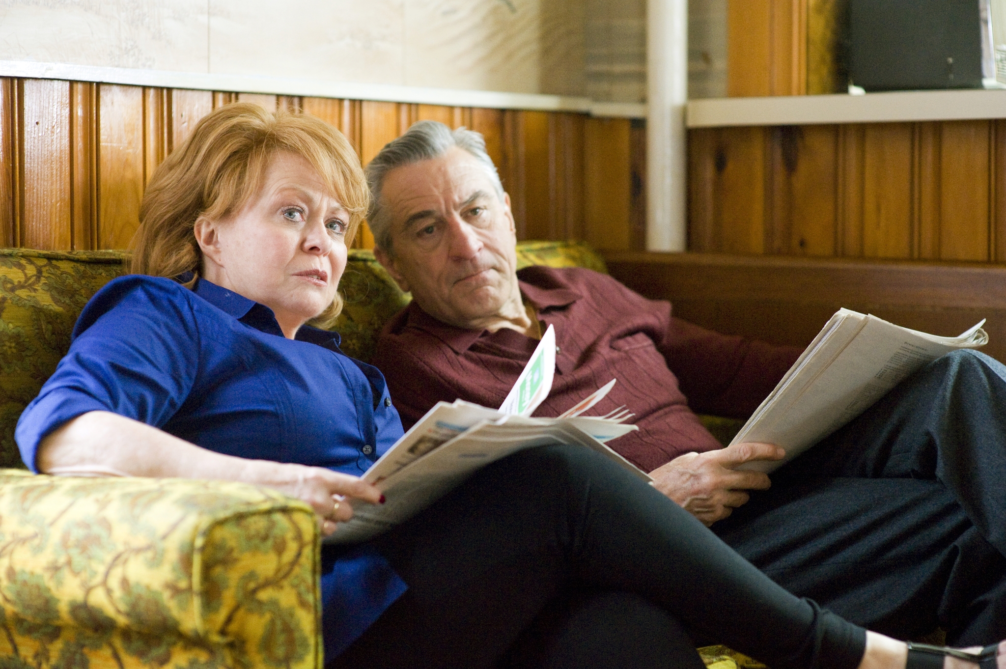 Still of Robert De Niro and Jacki Weaver in Optimisto istorija (2012)