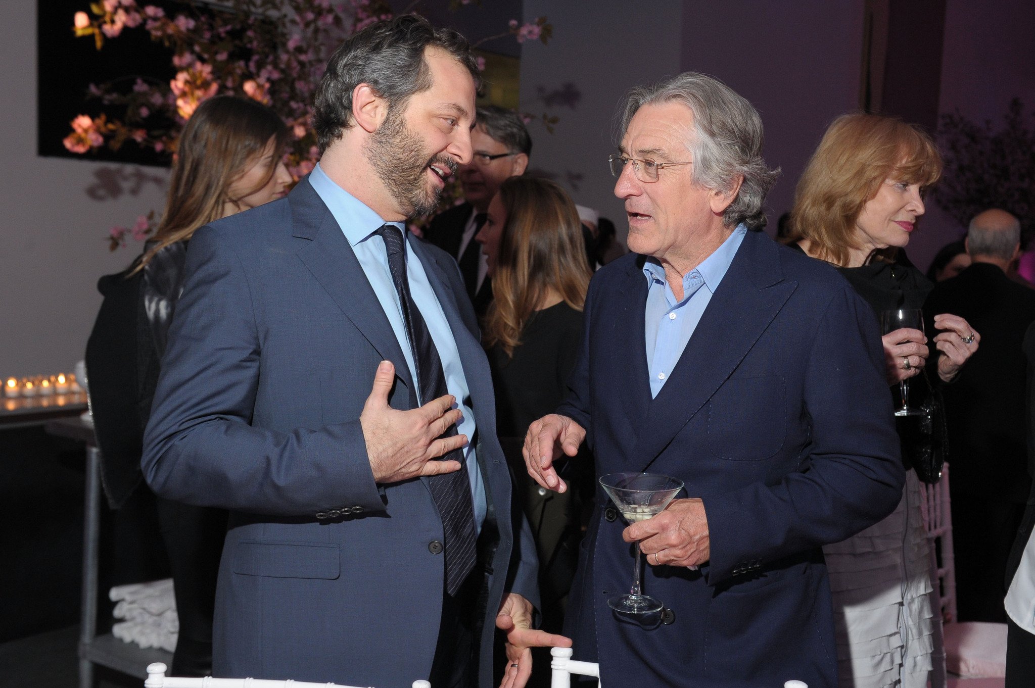 Robert De Niro and Judd Apatow at event of Susizadeje penkerius metus (2012)