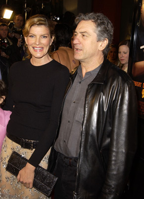 Robert De Niro and Rene Russo at event of Showtime (2002)