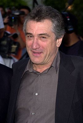 Robert De Niro at event of The Score (2005)