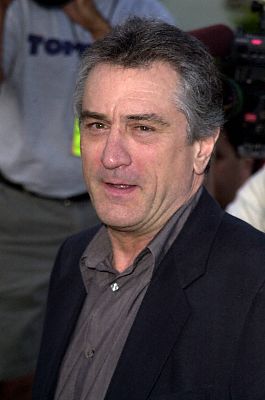 Robert De Niro at event of The Score (2005)