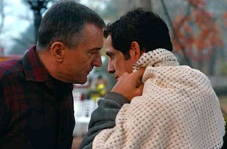 Still of Robert De Niro and Ben Stiller in Paskutinis tevu isbandymas (2000)