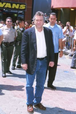 Robert De Niro at event of The Adventures of Rocky & Bullwinkle (2000)