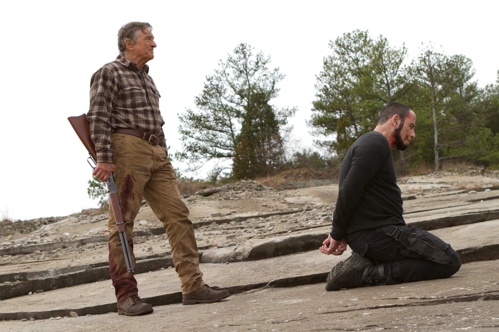 Still of Robert De Niro and John Travolta in Killing Season (2013)