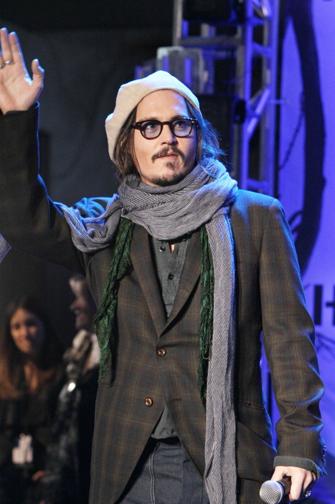 Johnny Depp at event of Alisa stebuklu salyje (2010)