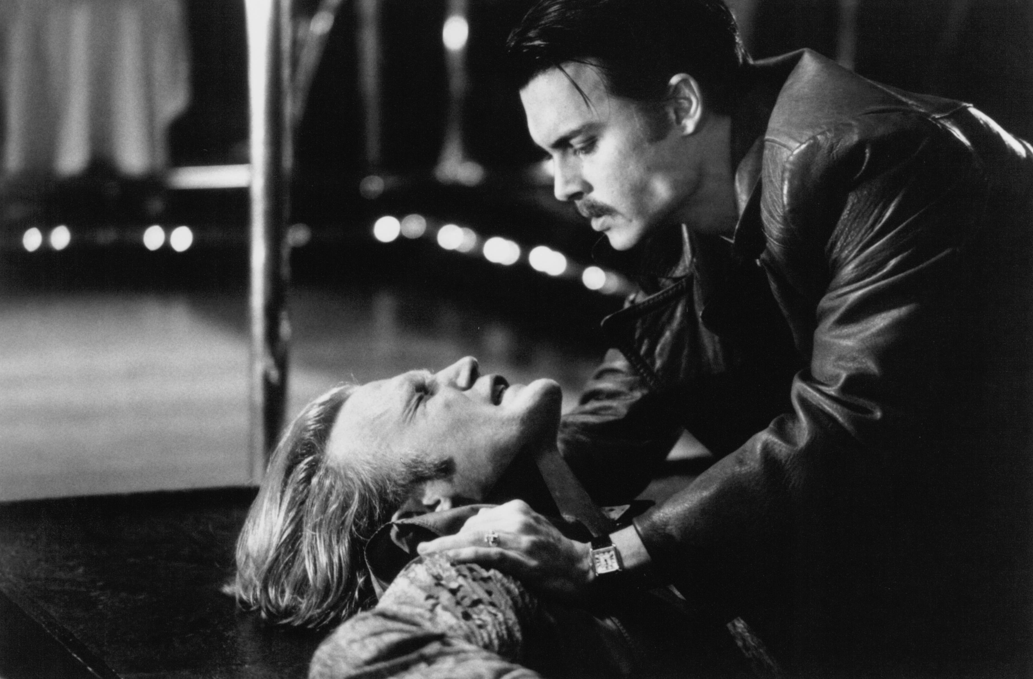 Still of Johnny Depp in Donis Brasko (1997)
