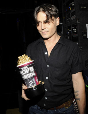 Johnny Depp at event of 2008 MTV Movie Awards (2008)