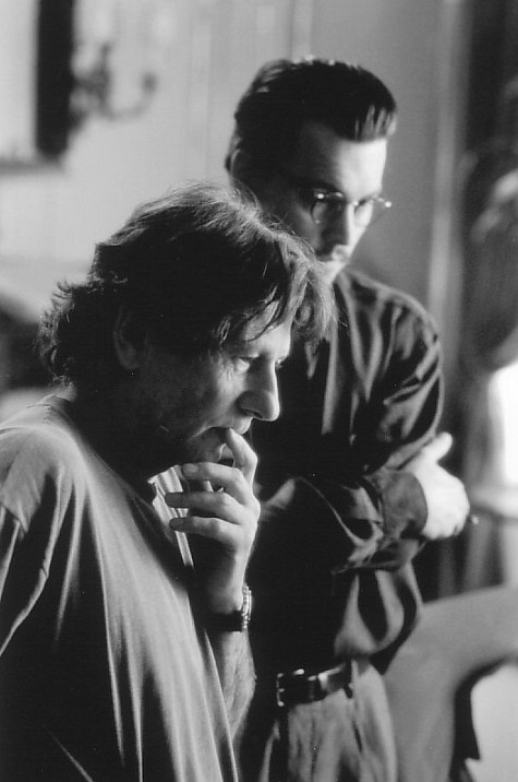 Johnny Depp and Roman Polanski in The Ninth Gate (1999)