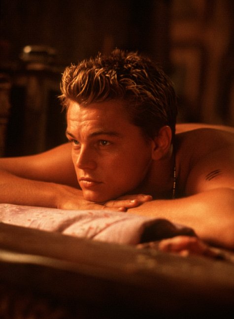 Still of Leonardo DiCaprio in The Beach (2000)