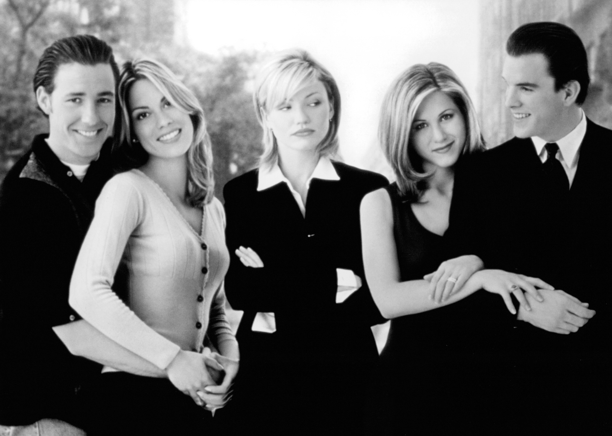 Still of Jennifer Aniston, Cameron Diaz, Maxine Bahns, Edward Burns and Michael McGlone in She's the One (1996)