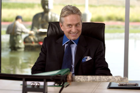 Still of Michael Douglas in You, Me and Dupree (2006)