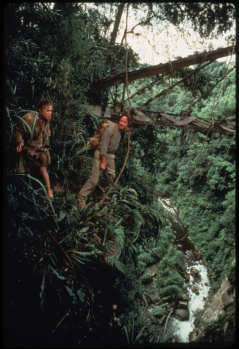 Still of Michael Douglas and Kathleen Turner in Romancing the Stone (1984)