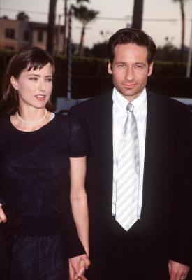 David Duchovny and Téa Leoni at event of Gilus sukretimas (1998)