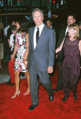 Clint Eastwood and Dina Eastwood at event of Space Cowboys (2000)