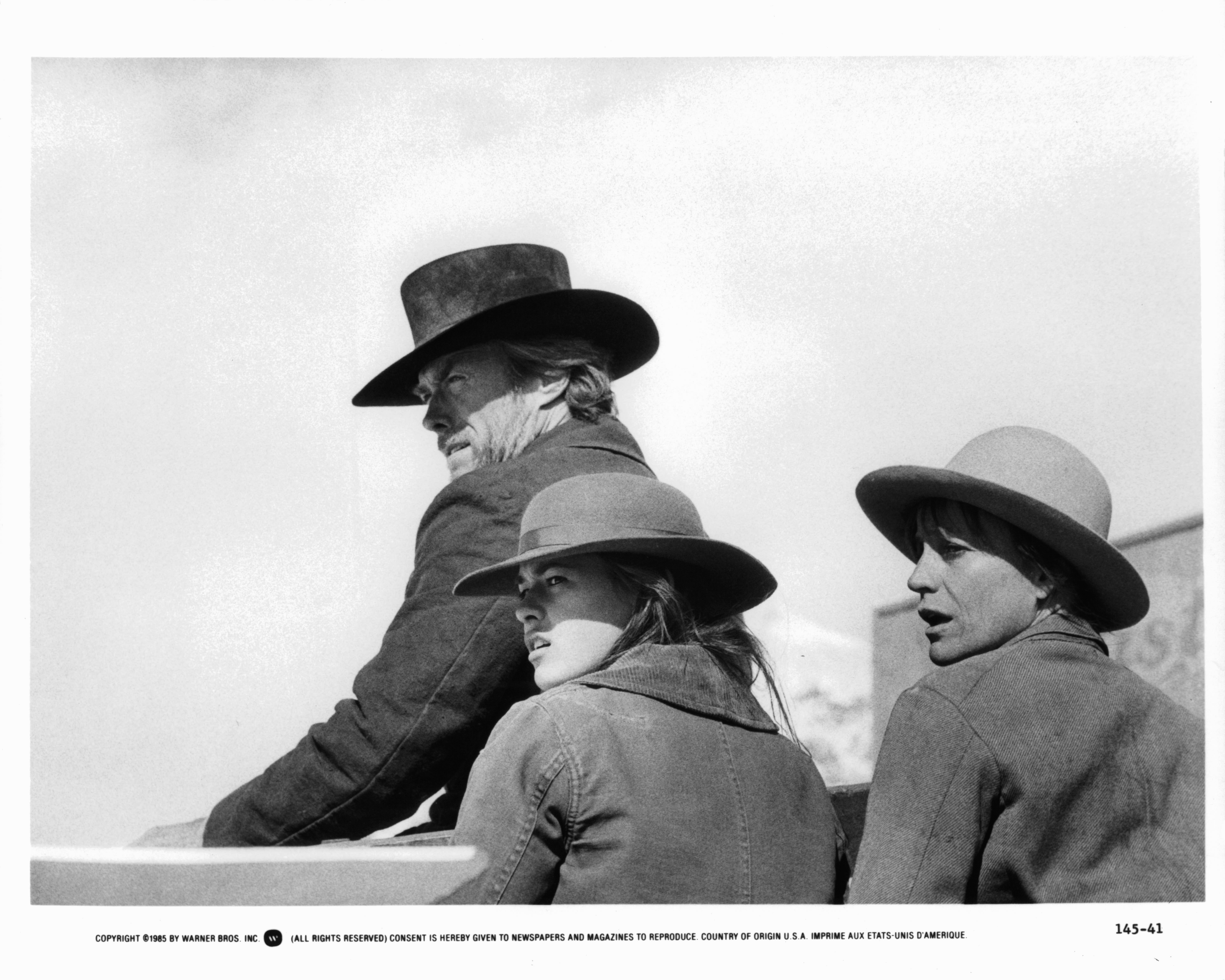 Still of Clint Eastwood, Sydney Penny and Carrie Snodgress in Pale Rider (1985)