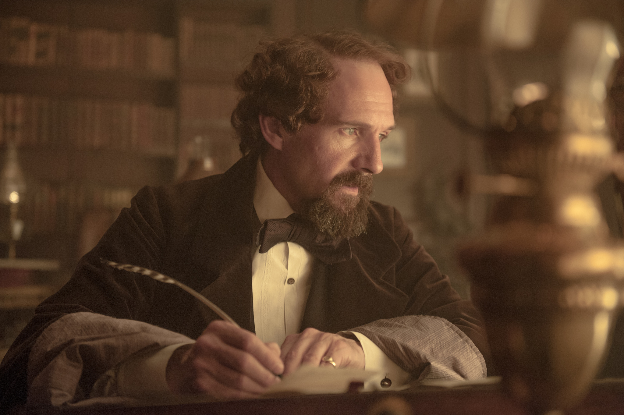 Still of Ralph Fiennes in The Invisible Woman (2013)