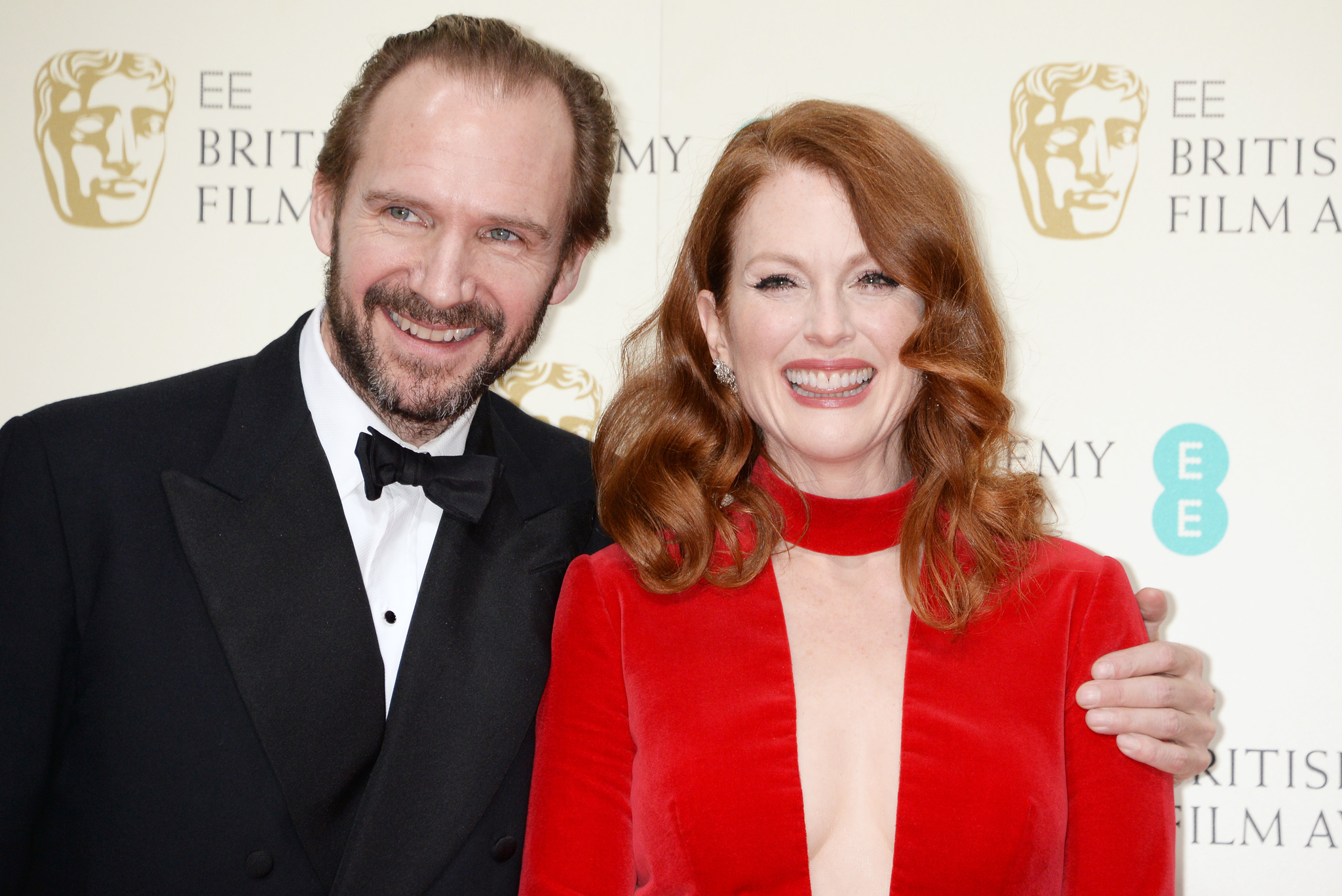 Ralph Fiennes and Julianne Moore