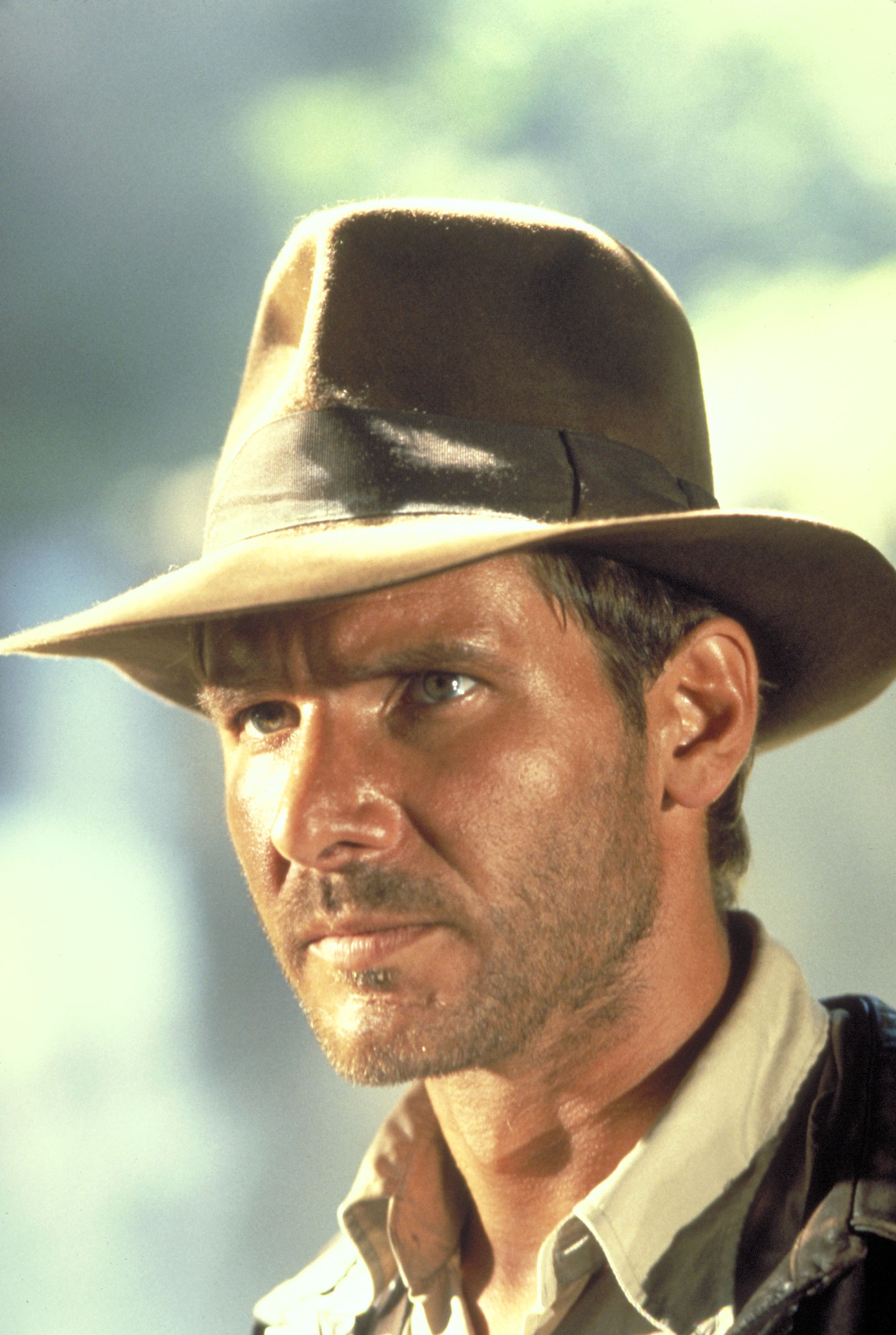 Still of Harrison Ford in Indiana Dzounsas ir dingusios Sandoros skrynios ieskotojai (1981)