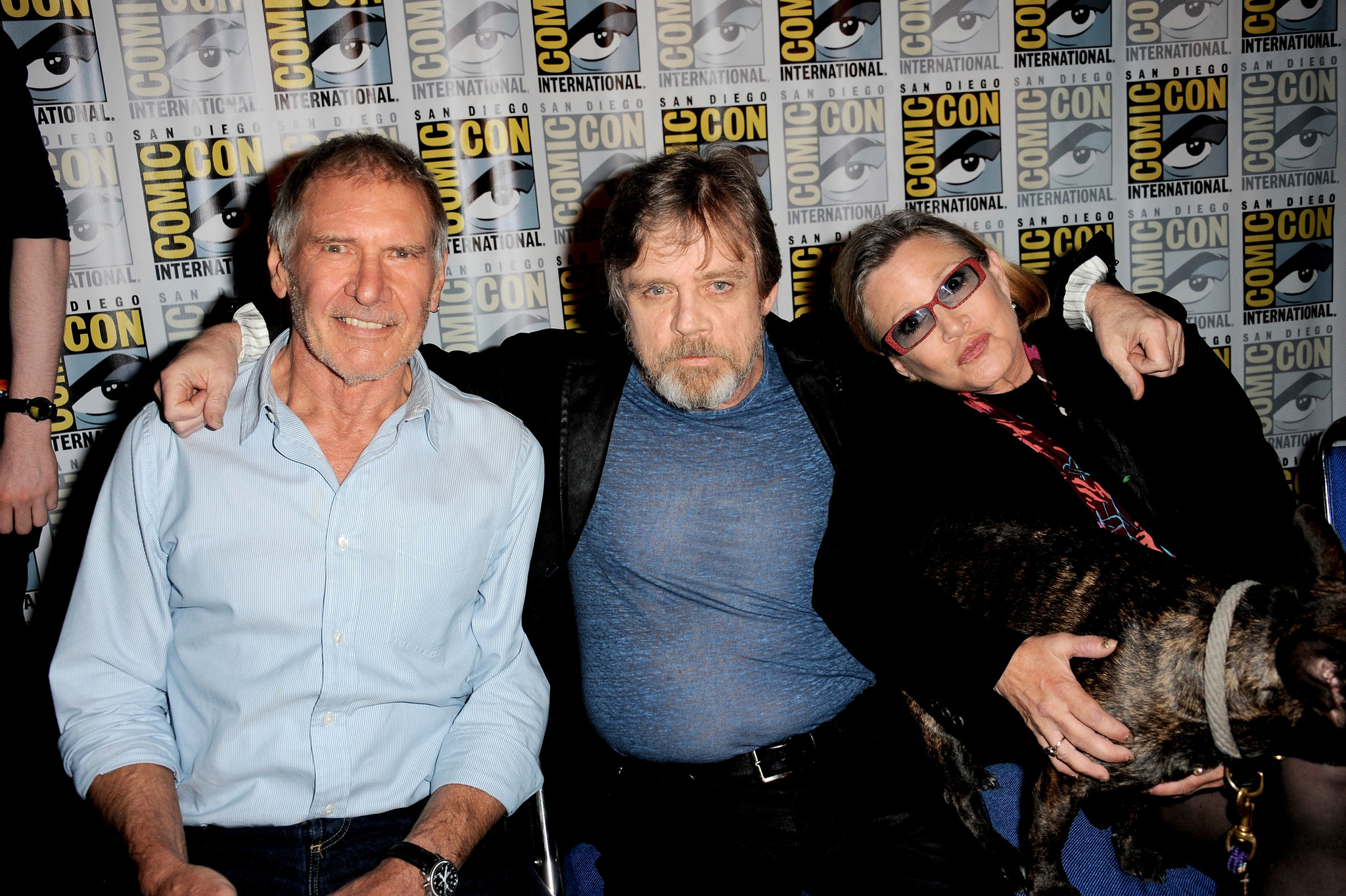 Harrison Ford, Carrie Fisher and Mark Hamill at event of Zvaigzdziu karai: galia nubunda (2015)