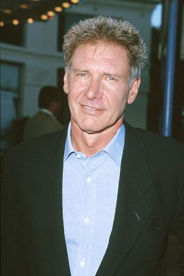 Harrison Ford at event of What Lies Beneath (2000)