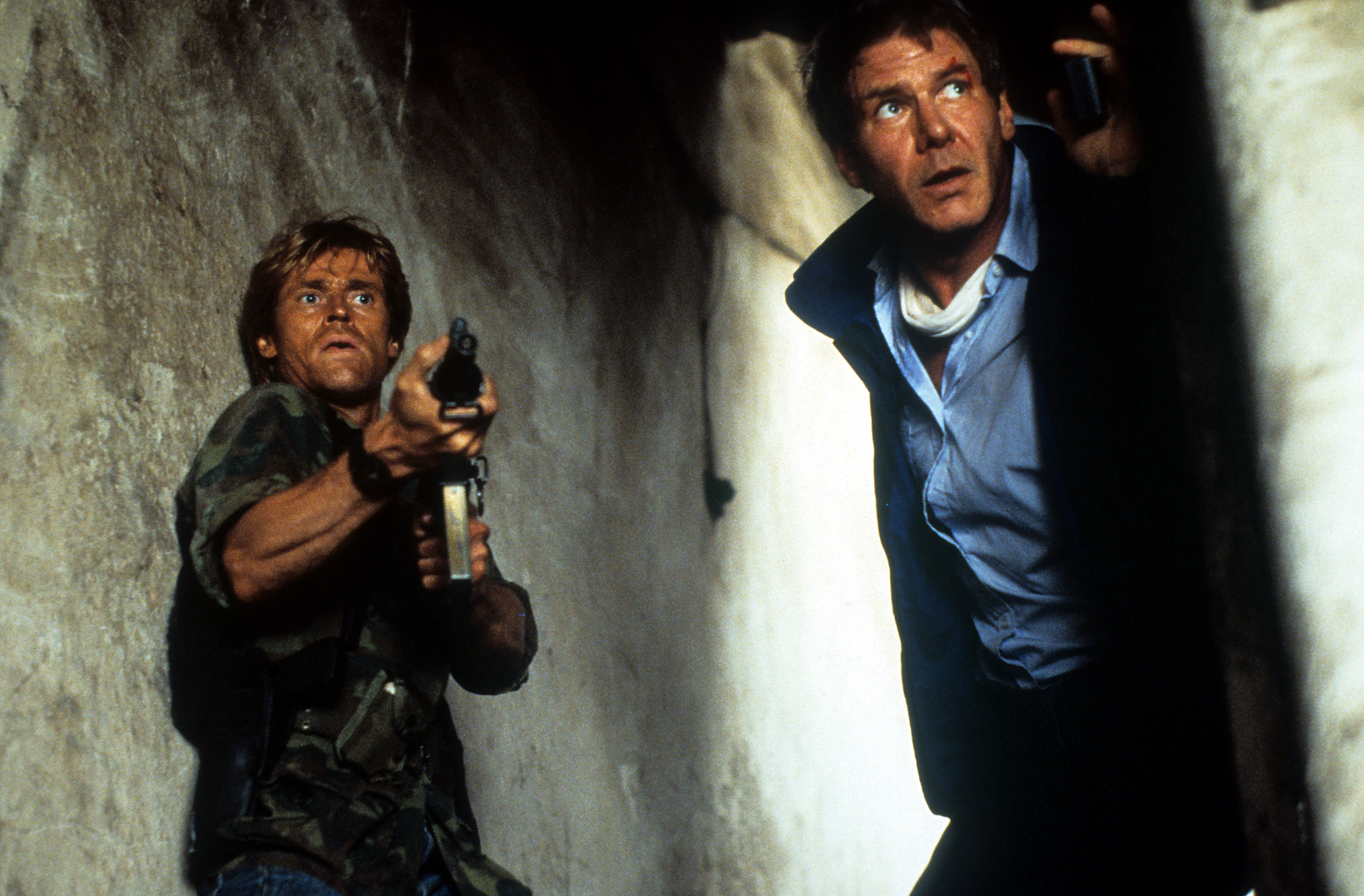 Still of Harrison Ford and Willem Dafoe in Clear and Present Danger (1994)