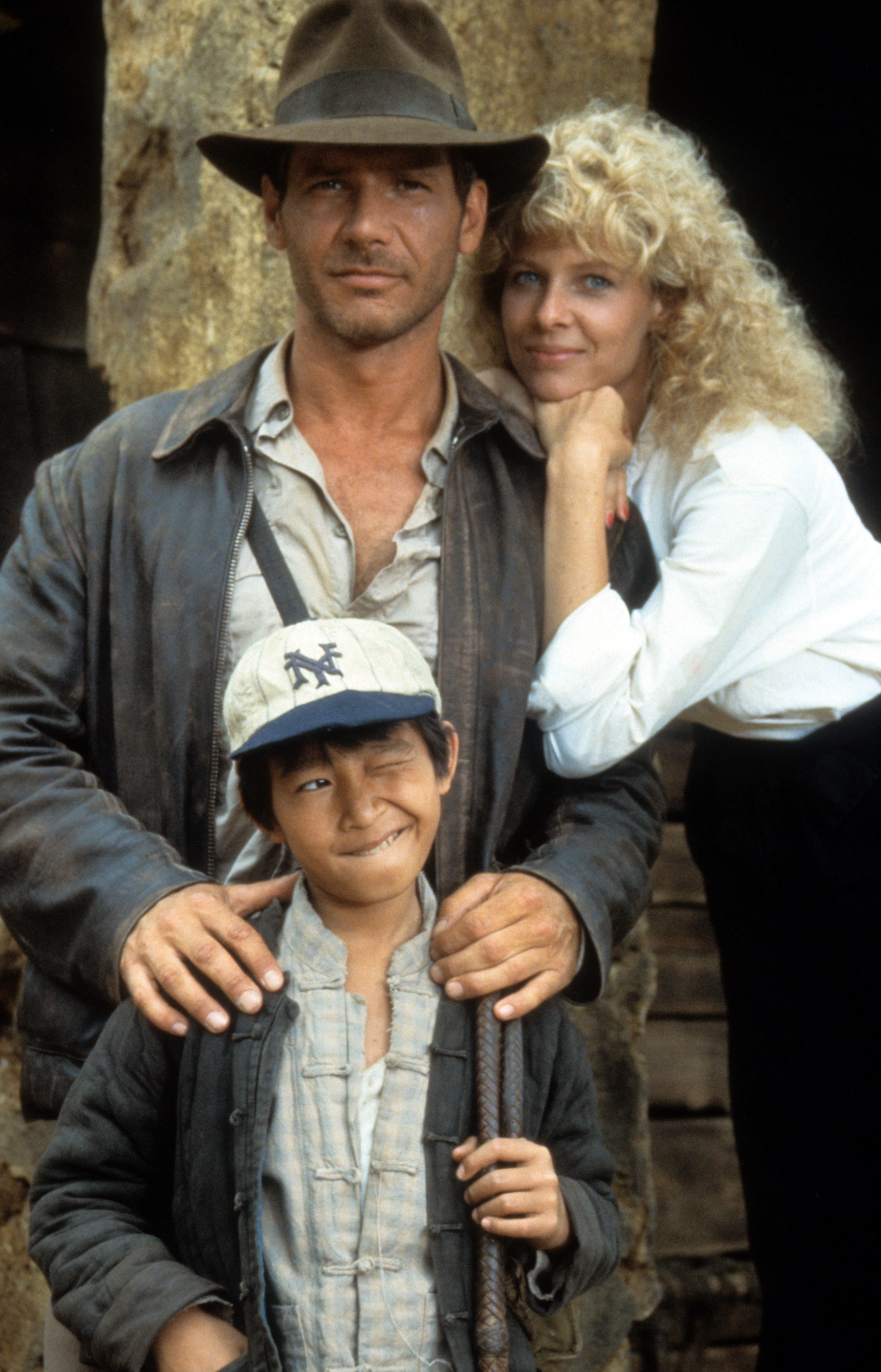 Still of Harrison Ford, Kate Capshaw and Jonathan Ke Quan in Indiana Dzounsas ir lemties sventykla (1984)