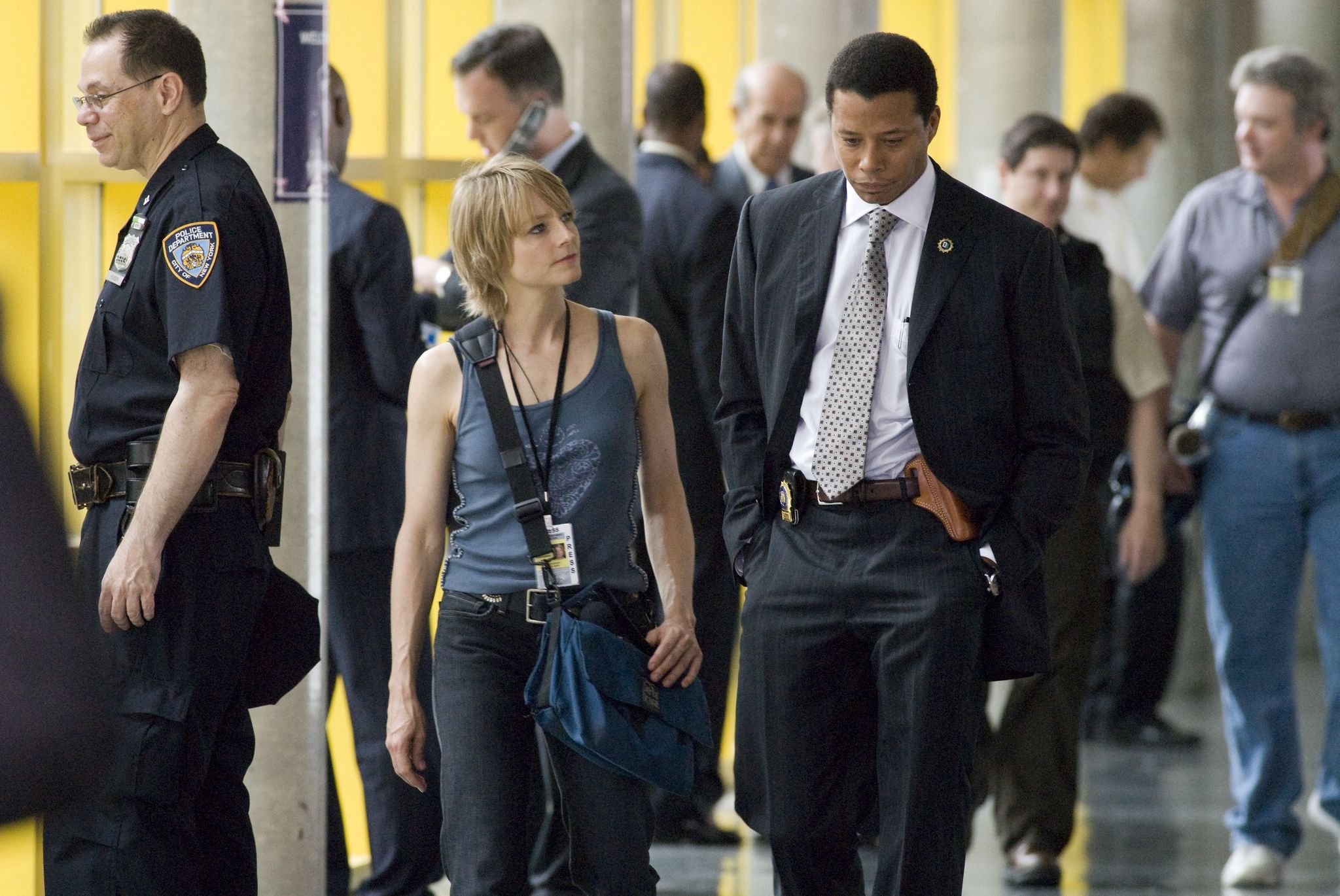 Still of Jodie Foster and Terrence Howard in The Brave One (2007)