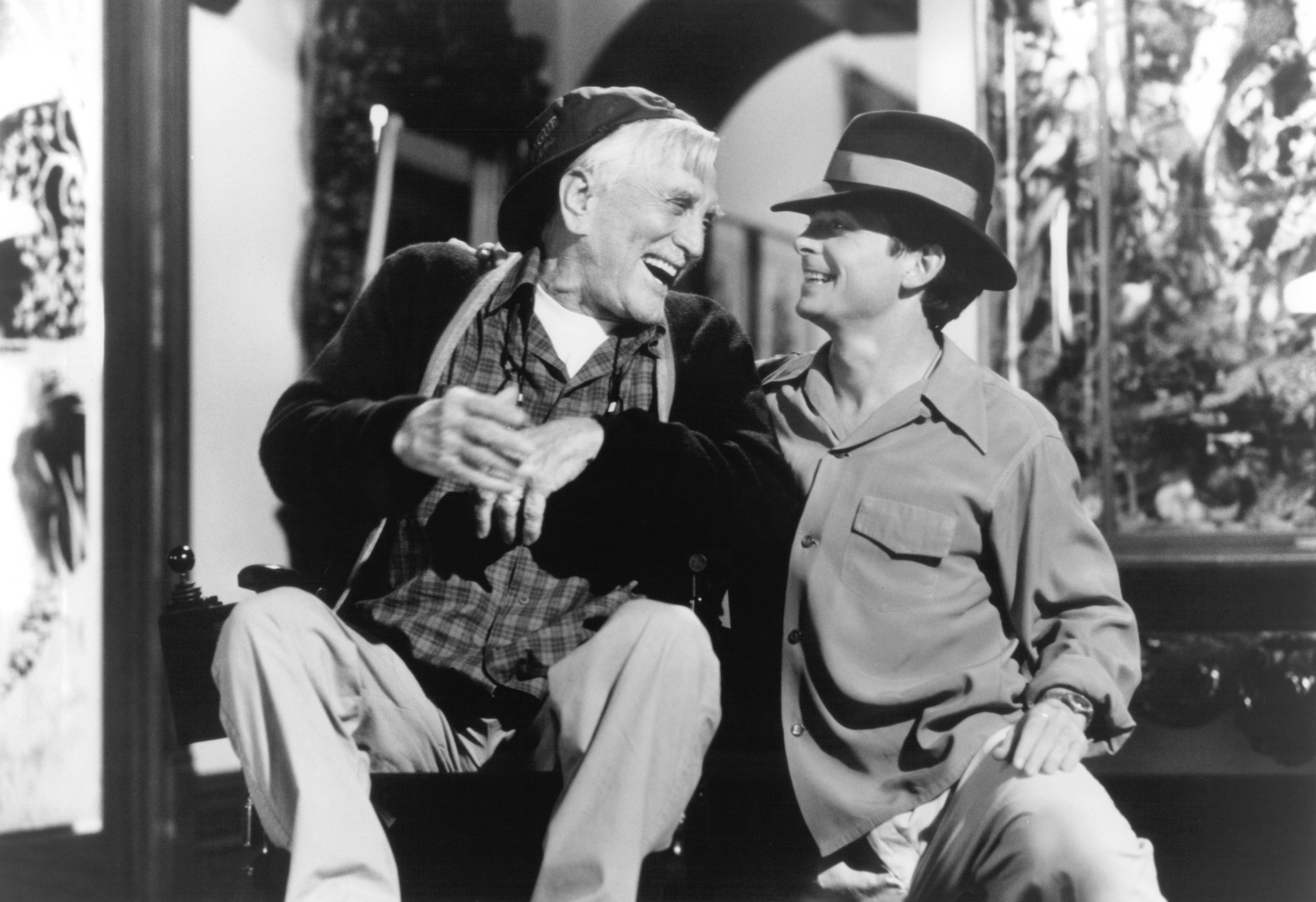 Still of Kirk Douglas and Michael J. Fox in Greedy (1994)