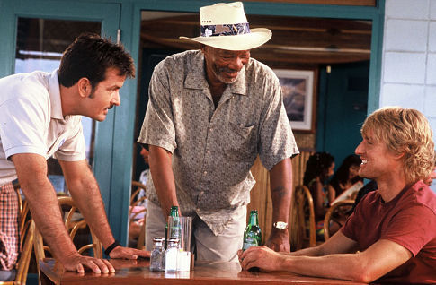 Still of Morgan Freeman, Charlie Sheen and Owen Wilson in The Big Bounce (2004)