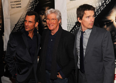 Richard Gere, Ethan Hawke and Wass Stevens at event of Brooklyn's Finest (2009)