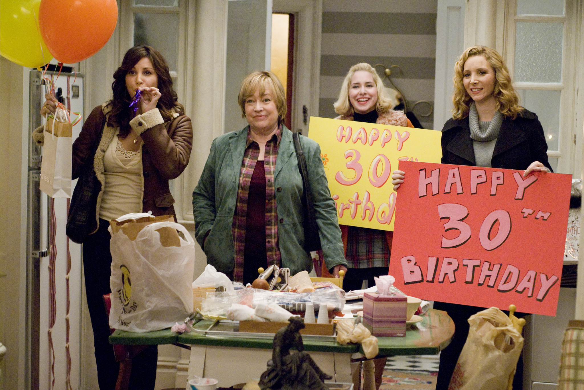 Still of Gina Gershon, Kathy Bates, Lisa Kudrow and Nellie McKay in P.S. Myliu tave (2007)