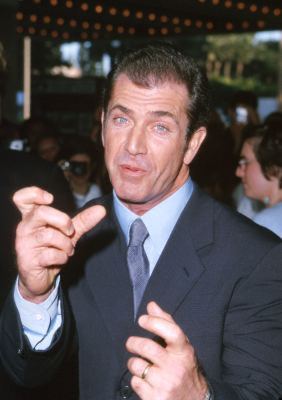 Mel Gibson at event of The Patriot (2000)