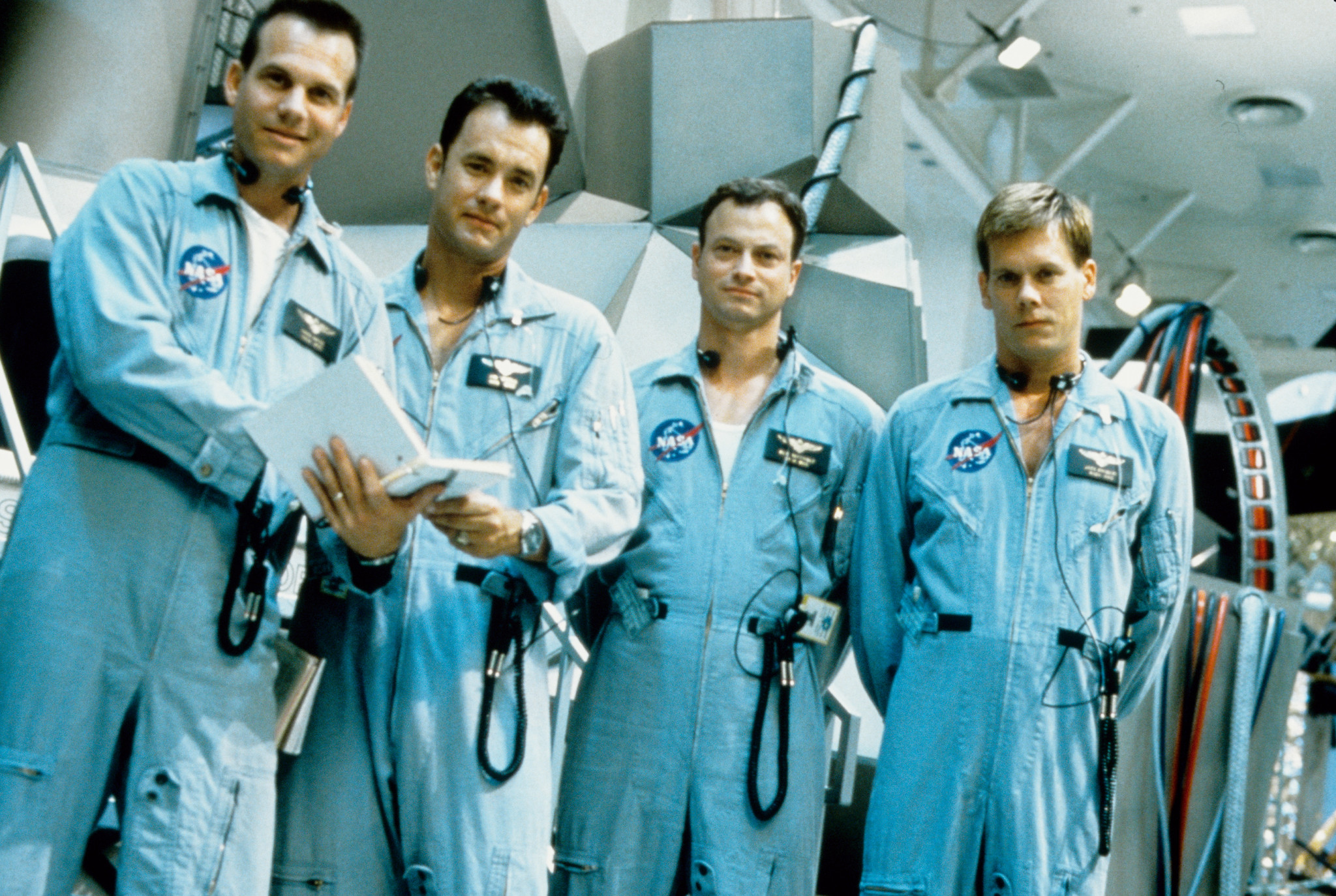 Still of Kevin Bacon, Tom Hanks, Bill Paxton and Gary Sinise in Apollo 13 (1995)