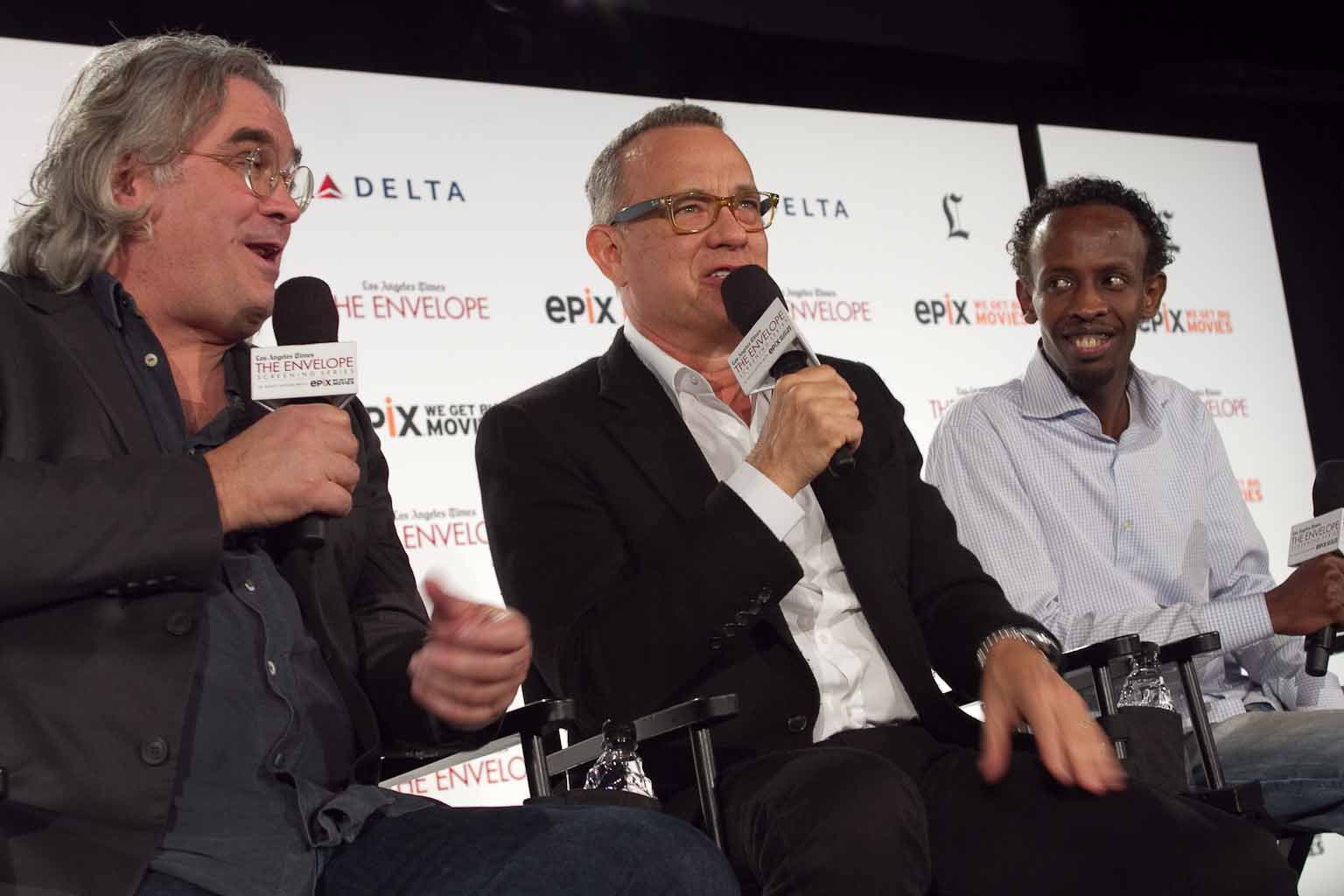 Tom Hanks, Paul Greengrass and Barkhad Abdi at event of Kapitonas Phillips (2013)