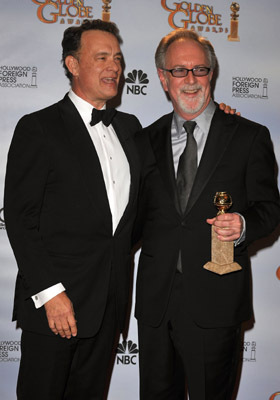 Tom Hanks and Gary Goetzman at event of The 66th Annual Golden Globe Awards (2009)