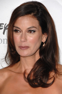 Teri Hatcher